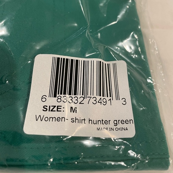 Mims Scrubs Hunter Green Scrub Top - Picture 2 of 5